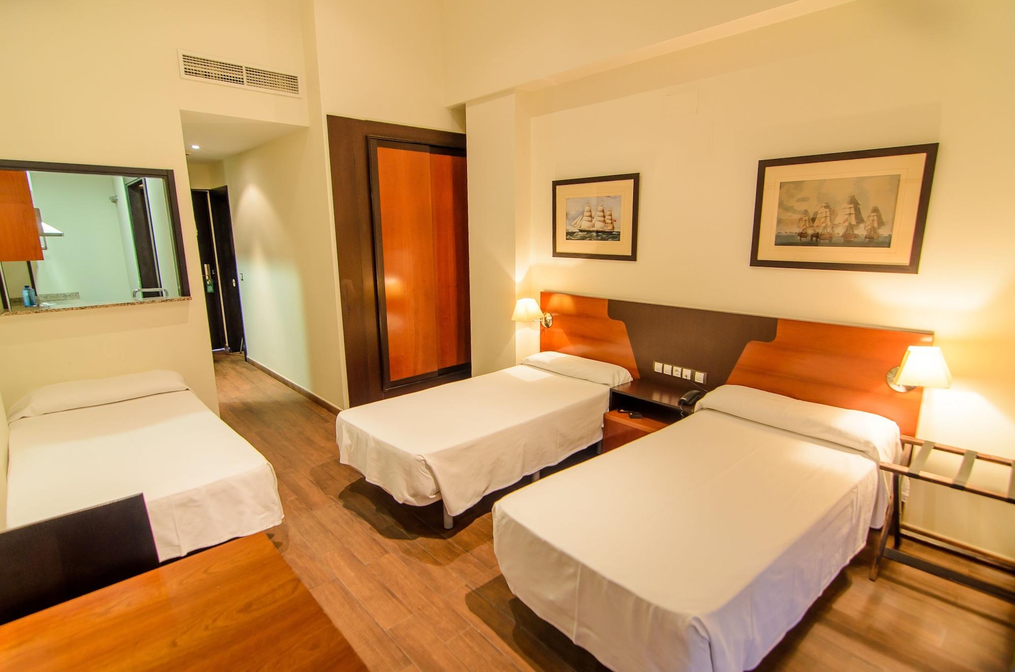 Martín Alonso Pinzón Hotel